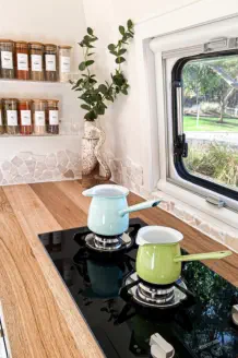 Recycled Timber Benchtop, Photo credit: @the.dailyexpress