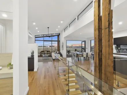 Constructed by: Pivot Homes, Material Partner: Timberzoo