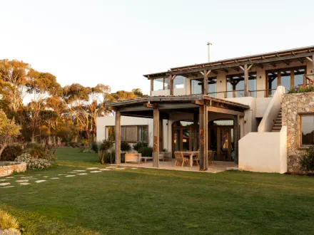 Surfcoast Coastal Retreat, Architecture & Interior Design: ELC Group, Built by: GD Construction, Photographer: Martina Gemmola, Material Partner: Timberzoo