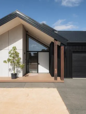 Constructed by: Pivot Homes, Material Partner: Timberzoo