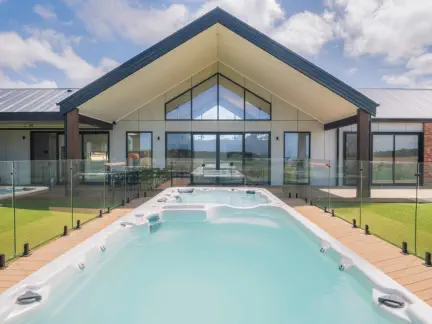Constructed by: Pivot Homes, Material Partner: Timberzoo