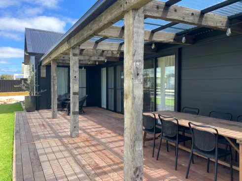 Recycled Bridge & Wharf Timber, Photo credit: Chris Anderson Carpentry